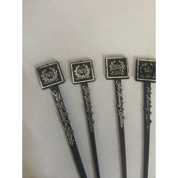 The Waldorf Astoria Lot of 2 Long And 4 Short Vintage Swizzle Stick Lot - Picture 2 of 6